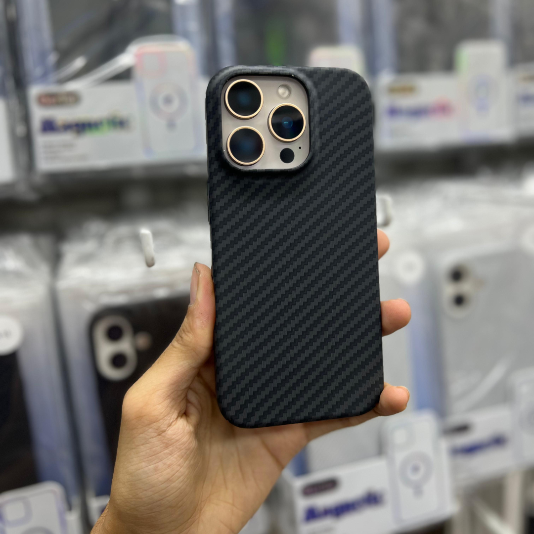 Berlia Original MagSafe Carbon Case