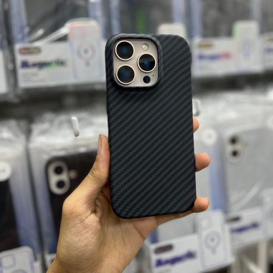 Berlia Original MagSafe Carbon Case