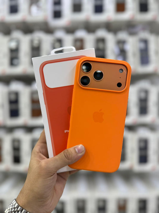 Apple Official MagSafe Silicone Case with Animation for 17 Pro Max